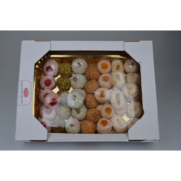 SUM Gâteaux  amande assortis plateau x 40 pièces en 1.5kg 